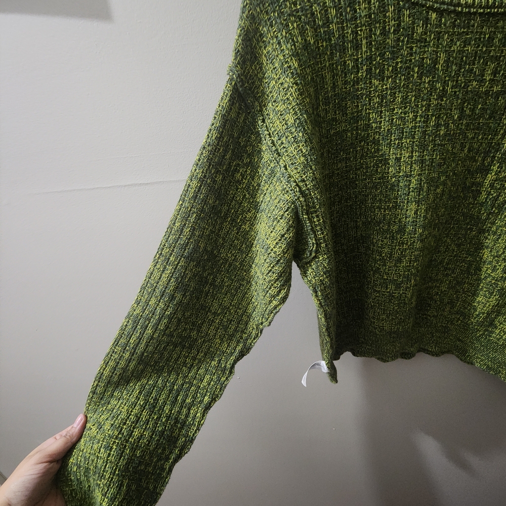 Bundle Of Sweaters - Picture 5 of 5